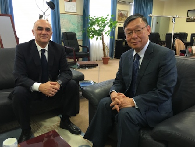 Чрезвычайный и Полномочный Посол Японии в Украине принял Генерального секретаря ГУАМ
