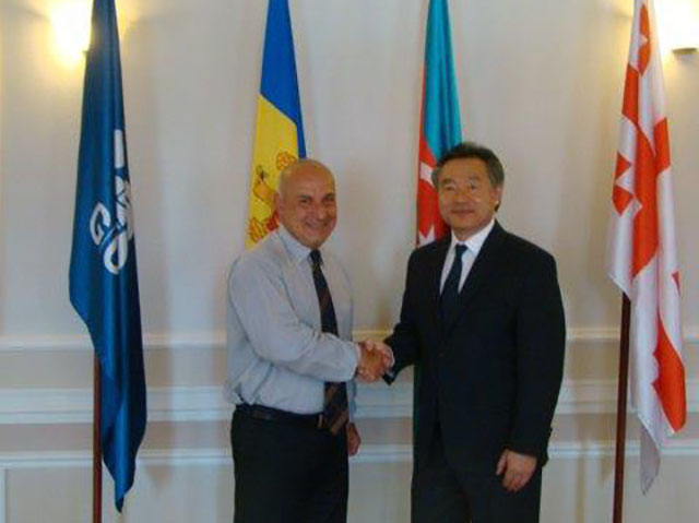 Secretary General of GUAM Mr. V.Chechelashvili held a meeting with the Embassador of the Republic of Korea Mr. Sul Kyung Hoon