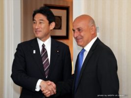 GUAM Secretary General paid a visit to the Minister of Foreign Affairs of Japan
