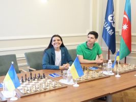 В Секретариате ГУАМ состоялся сеанс одновременной игры в шахматы